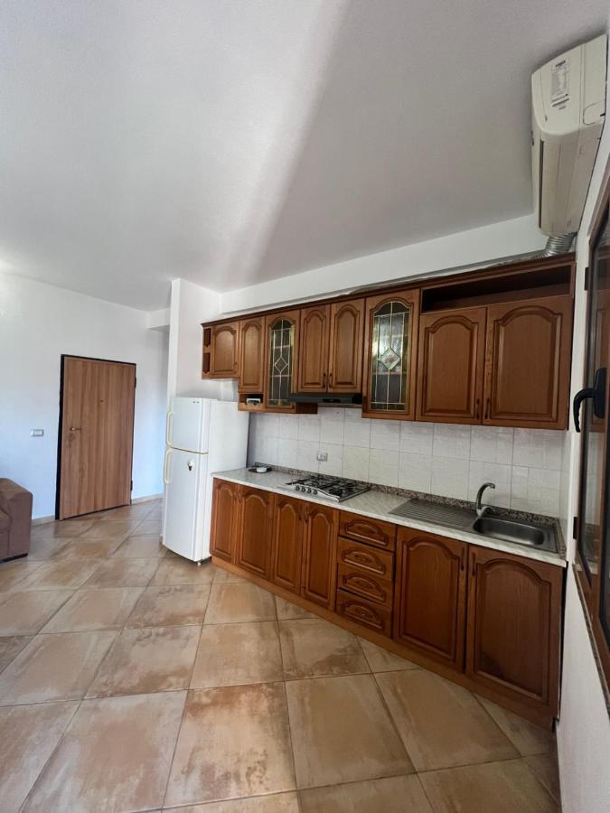 Kamberi Hotel & Apartments 2 Velipojë Extérieur photo