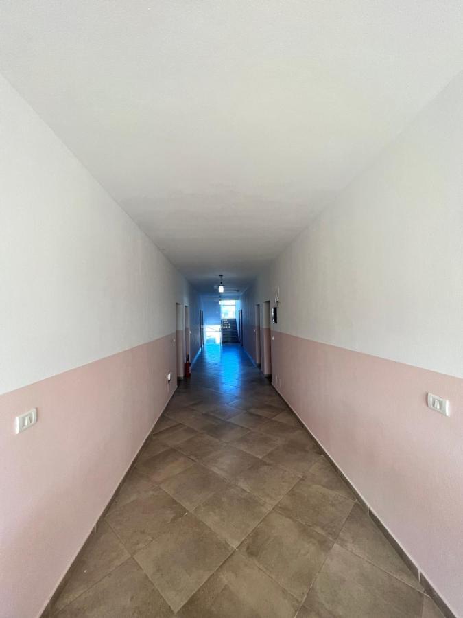 Kamberi Hotel & Apartments 2 Velipojë Extérieur photo