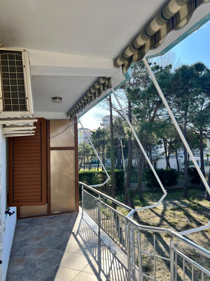 Kamberi Hotel & Apartments 2 Velipojë Extérieur photo