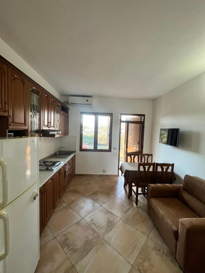 Kamberi Hotel & Apartments 2 Velipojë Extérieur photo
